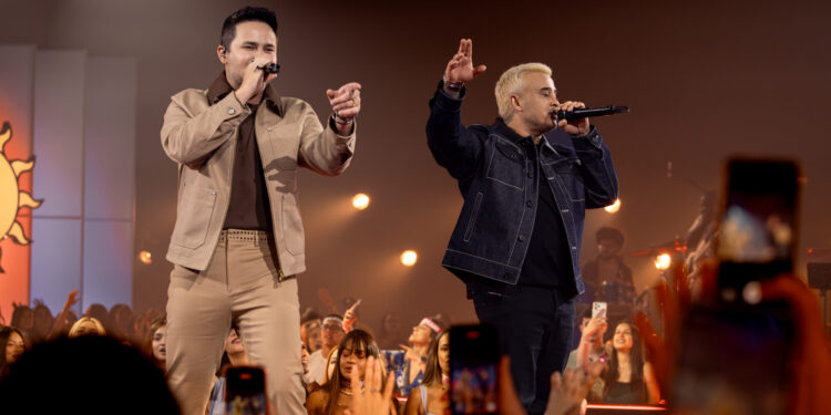 Matheus & Kauan anunciam nova data para a gravação do Astral em BH