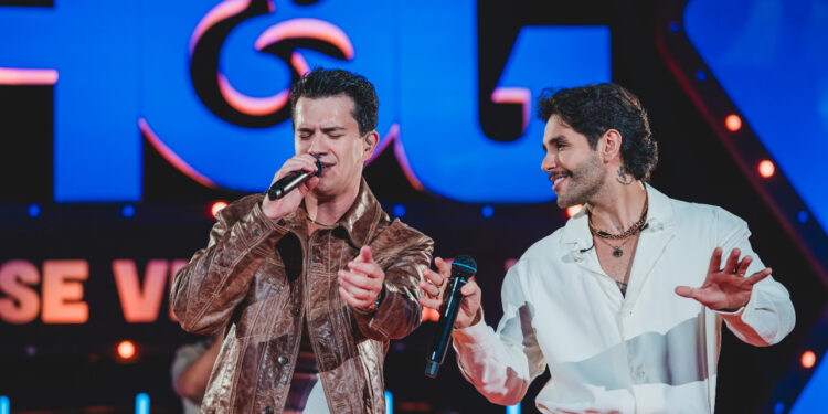 Hugo e Guilherme reúnem clássicos do sertanejo universitário no EP ‘No Pelo 360 – Ao Vivo em Cuiabá – Volume 1’