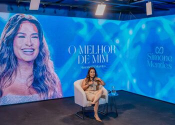 Simone Mendes apresenta “O Melhor de Mim” em evento exclusivo e lança primeiro volume do DVD