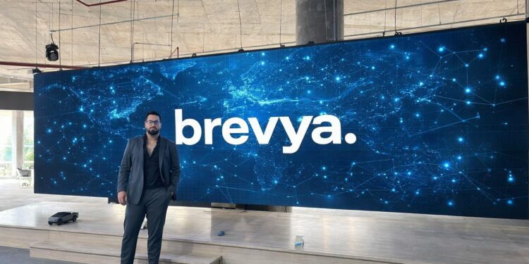 Empresa brasileira desenvolve e-commerce 100% dentro do WhatsApp e propõe nova lógica para o comércio digital