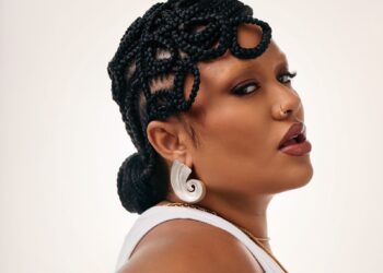 Cantora maranhense Iuna Falcão lança turnê de ‘UMAMI’