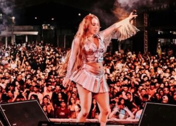 “Minha base, meu figurino e minha força”: DJ Danny Albuquerque exalta o DNA materno em sua identidade artística