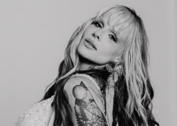 Bárbara Grando faz de “SUPERSTAR” um convite para viver o sucesso antes da fama
