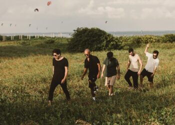 Entre mares e recomeços: Pedro Faissal & o Meiofree transformam travessias em música