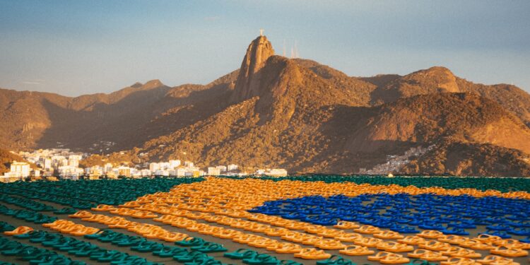 Agência Mango se une a Havaianas para ativações no Mundial de Futebol