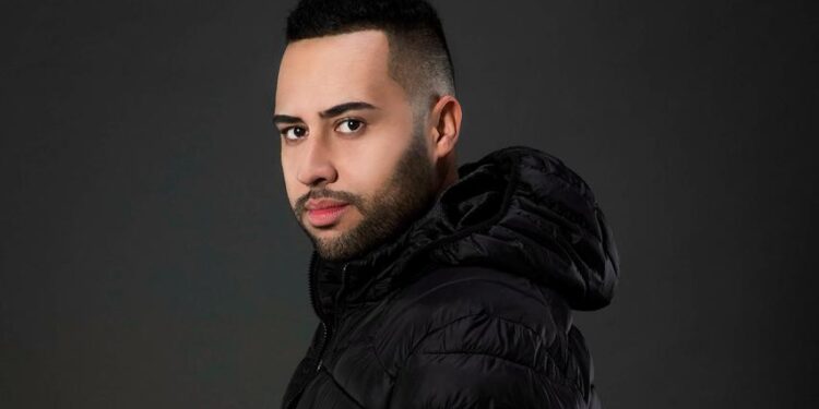 DJ Fellipe Carvalho transforma paixão pela música em trajetória de sucesso nos eventos