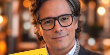 Alexandre Simas lança “A Nova Excelência no Atendimento” e propõe uma revolução na experiência do cliente