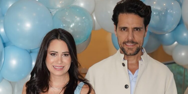 Quatro anos de Angelina: Thiago Arancam e Aline Frare festejam a caçula