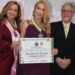 Adriana de Araújo é condecorada como Comendadora.