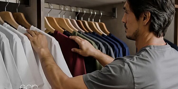 SPR Store investe em peças duráveis com tecidos premium e certificações ambientais para incentivar o consumo consciente.