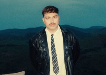 VINI POP transforma o feedback afetivo dos fãs em combustível para o futuro e adianta que o sucesso das duas versões de single é apenas o prelúdio de novo álbum