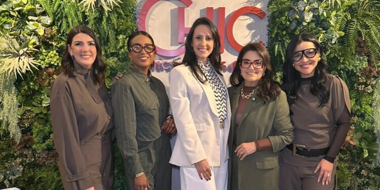 Conexão UNNA estreia com sucesso e reúne mais de 60 mulheres em encontro sobre Inteligência Emocional