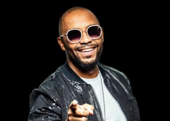 Salgadinho celebra reconhecimento do Pagode 90 em série da TV Globo e reforça: “Somos um movimento”